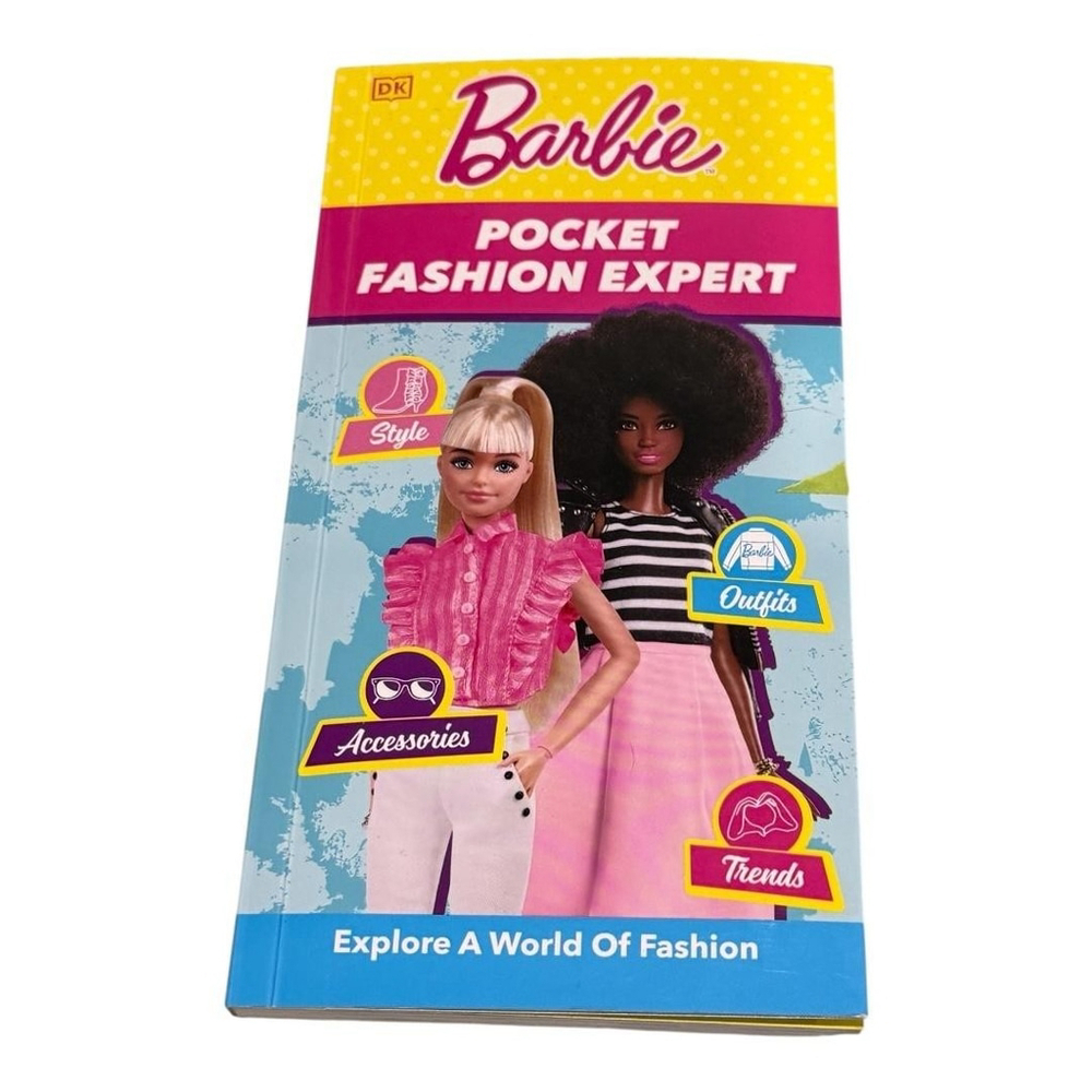 Barbie Pocket Fashion Expert Book Catherine Saunders DK Paperback Kids